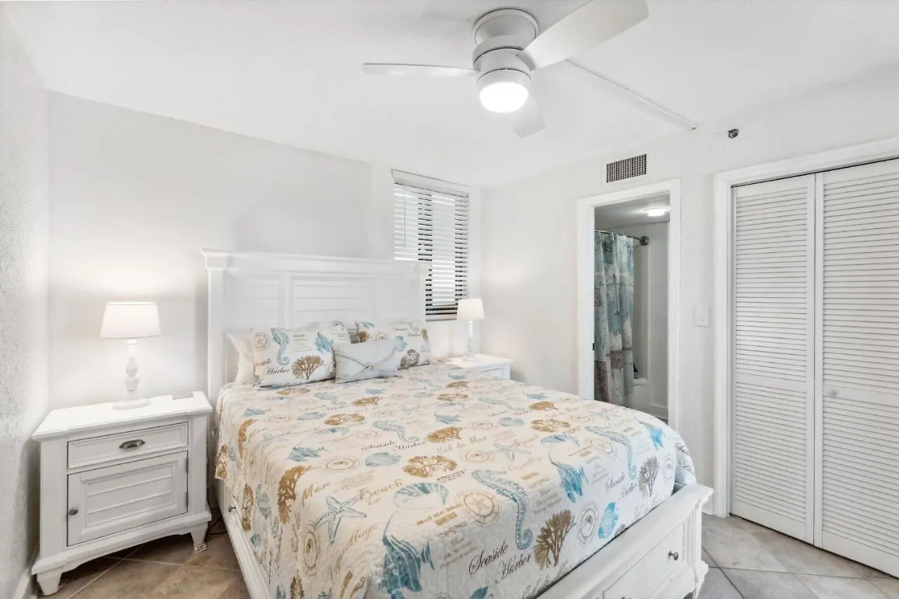 Holiday home Sunbird #706E By Nautical Properties - Beach Chair Service Included! Panama City Beach